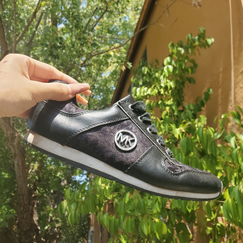 MK Sneakers